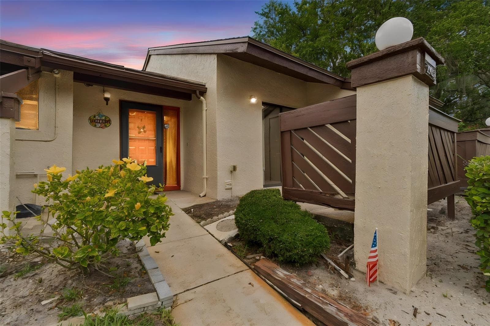 Villa at 2903 FIG CT, PALM HARBOR, photo 2 of 53