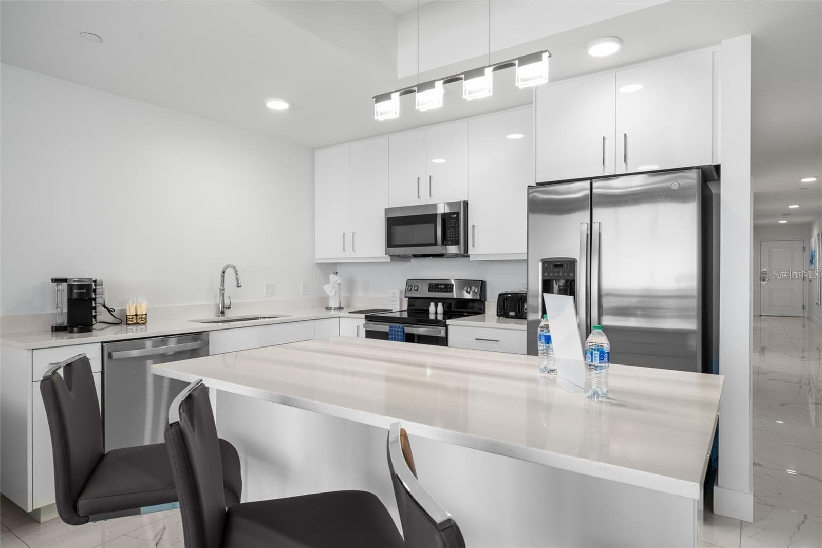 Condo - Hotel at 11500 GULF BLVD #304, TREASURE ISLAND, photo 12 of 43