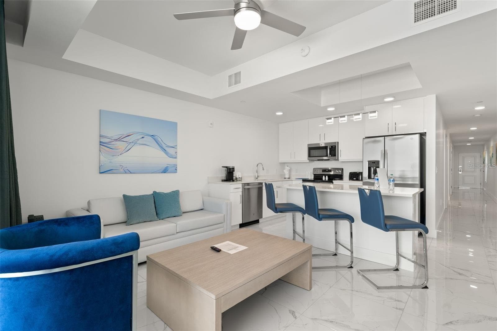 Condo - Hotel at 11500 GULF BLVD #304, TREASURE ISLAND, photo 13 of 43