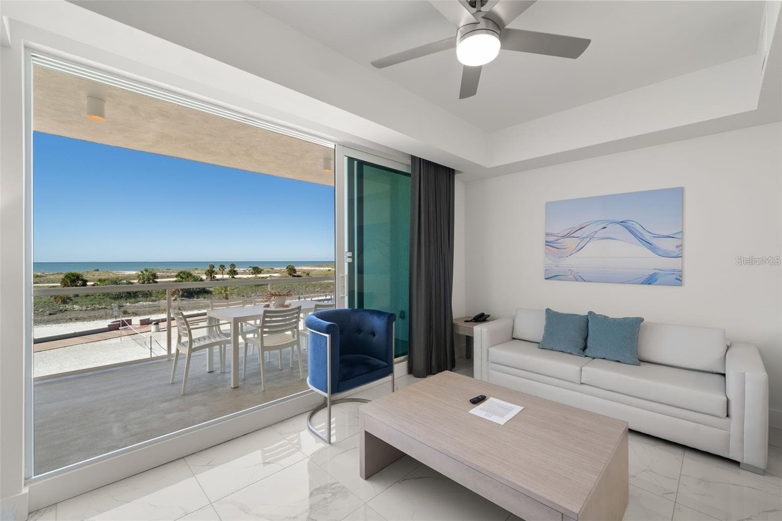 Opens wide. - 11500 GULF BLVD #304, TREASURE ISLAND