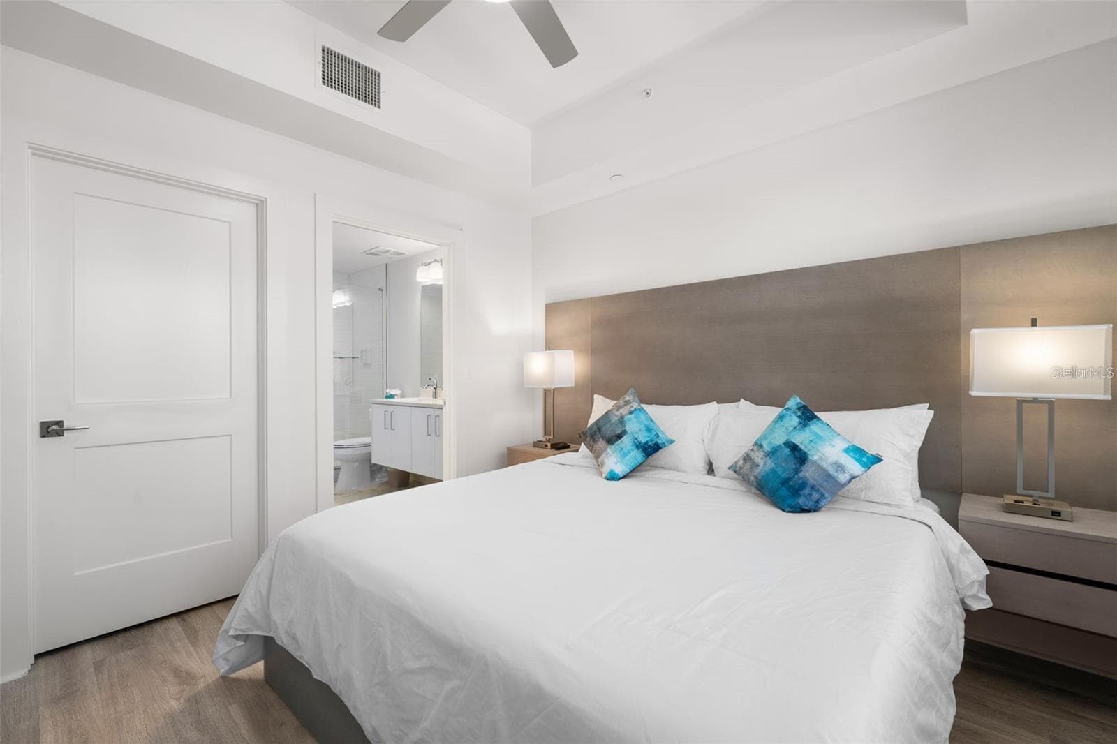 PRIMARY BEDROOM - 11500 GULF BLVD #304, TREASURE ISLAND