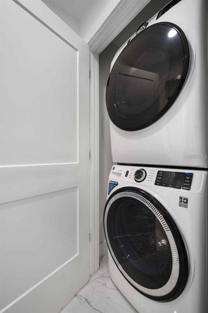 In-unit front load WASHER/DRYER - 11500 GULF BLVD #304, TREASURE ISLAND