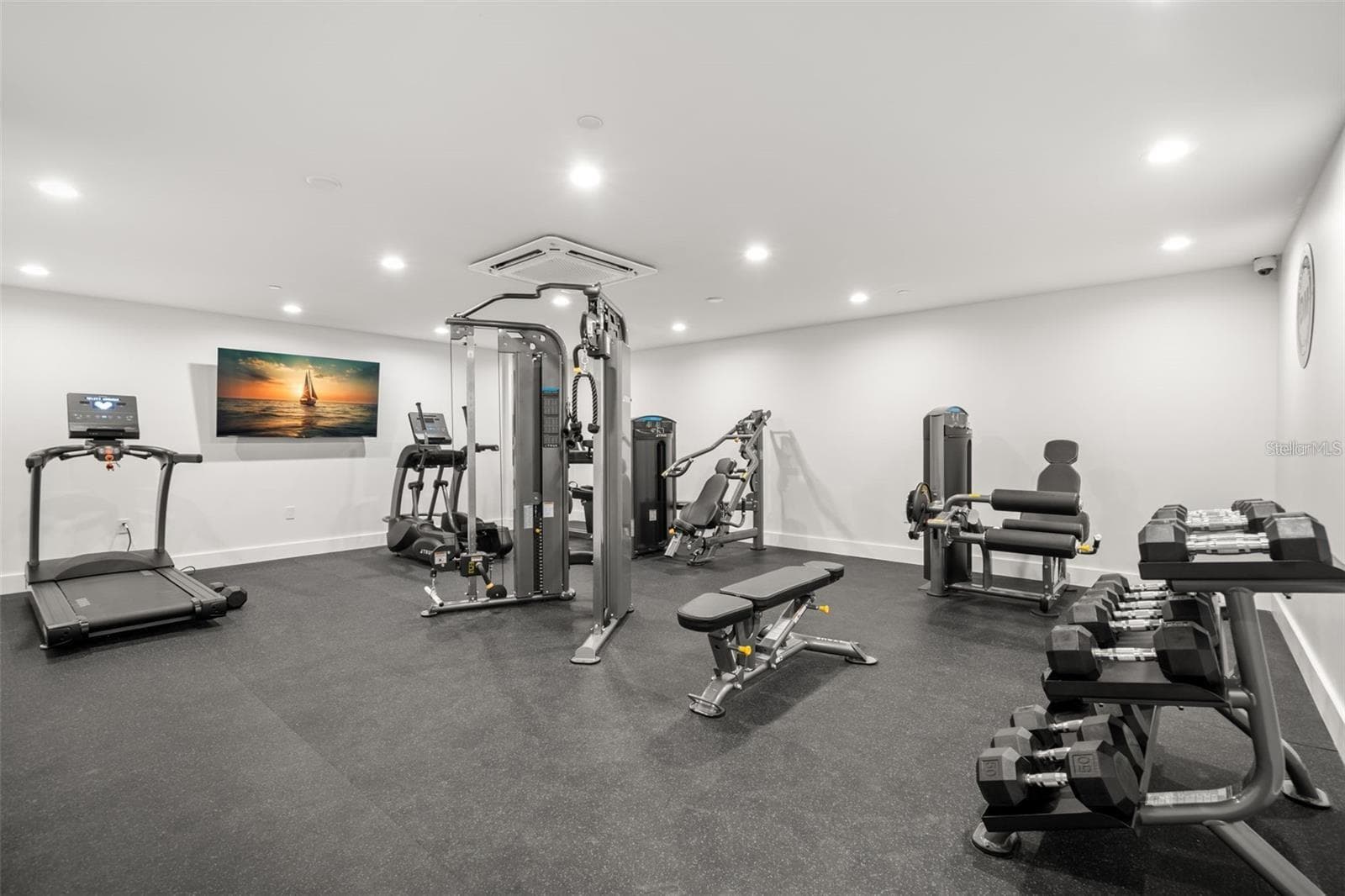 FITTNESS CENTER 2ND FLOOR - 11500 GULF BLVD #304, TREASURE ISLAND