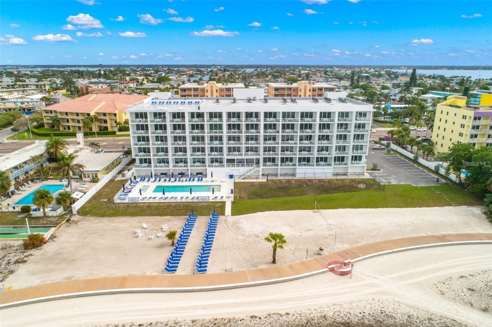 Condo - Hotel at 11500 GULF BLVD #304, TREASURE ISLAND, photo 39 of 43