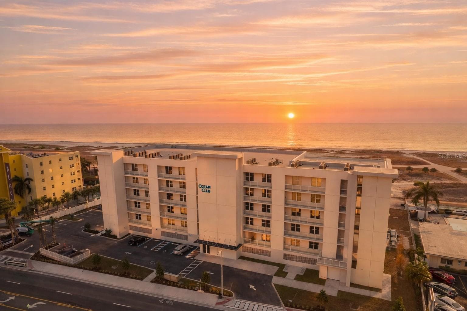 Nothing else on the beach compares. Perfect timing to step in. - 11500 GULF BLVD #304, TREASURE ISLAND