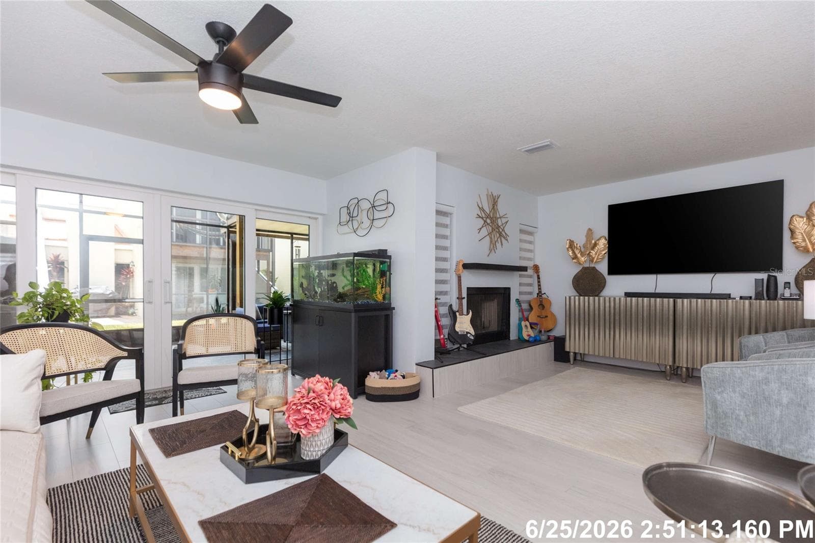Living Room & Den Area - 4207 FOGCUTTER CT, TAMPA