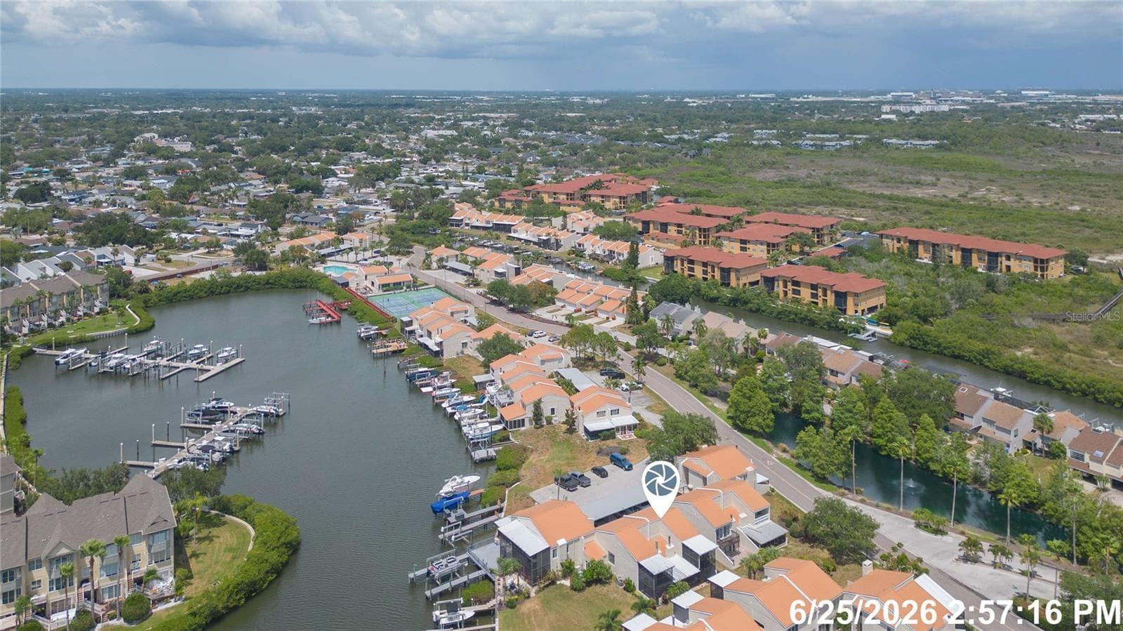 Townhouse at 4207 FOGCUTTER CT, TAMPA, photo 65 of 79