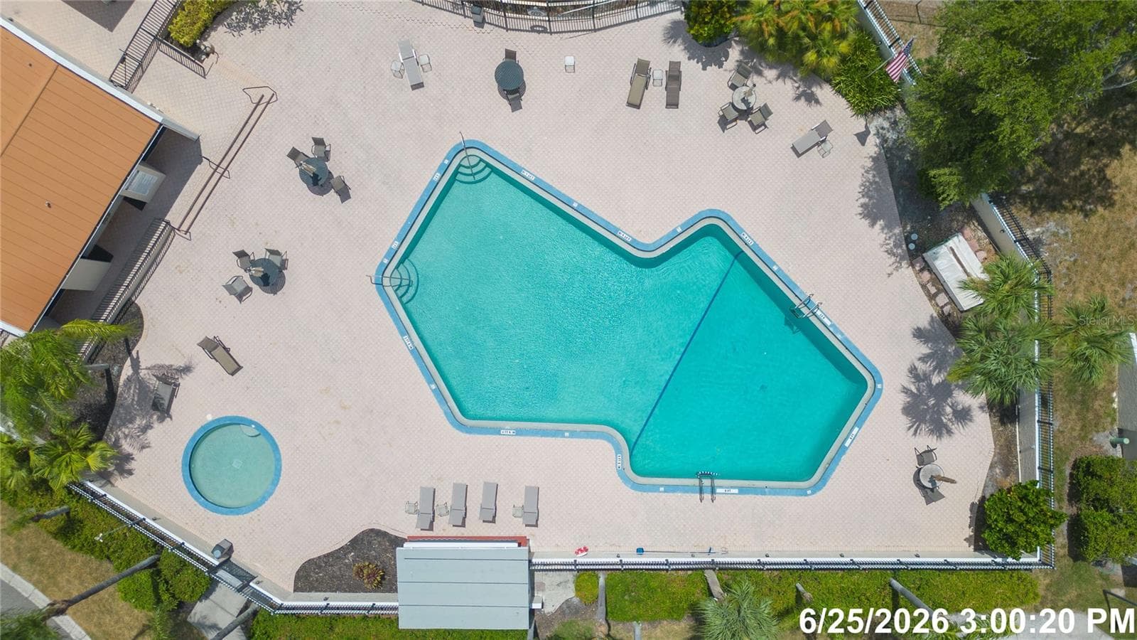 Pool - 4207 FOGCUTTER CT, TAMPA