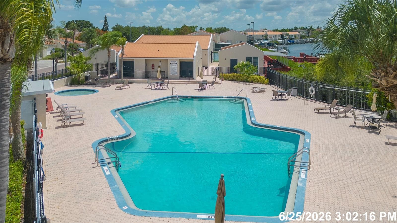 Townhouse at 4207 FOGCUTTER CT, TAMPA, photo 71 of 79