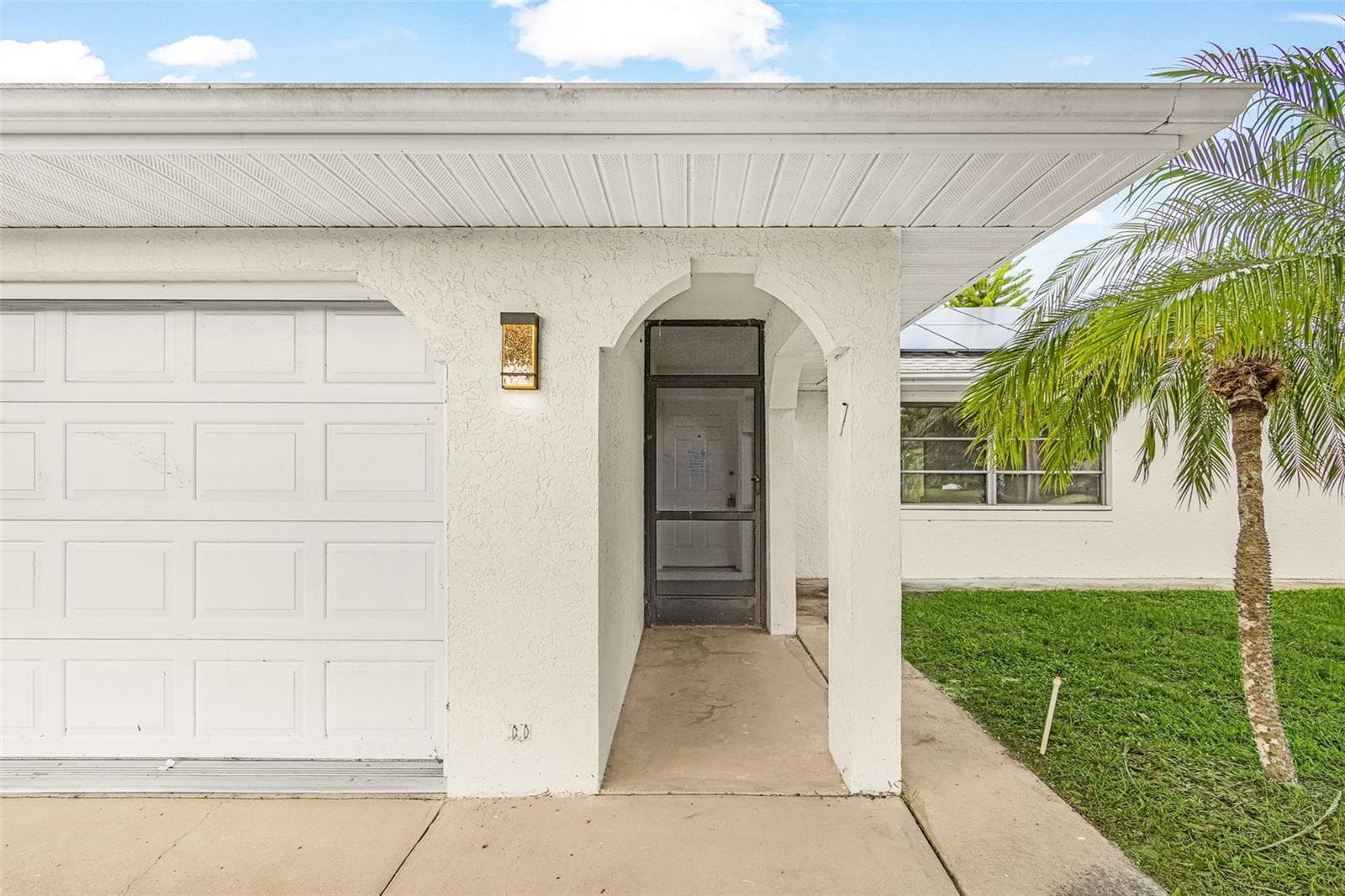 Front Entrance - 1128 INVERNESS ST, PORT CHARLOTTE