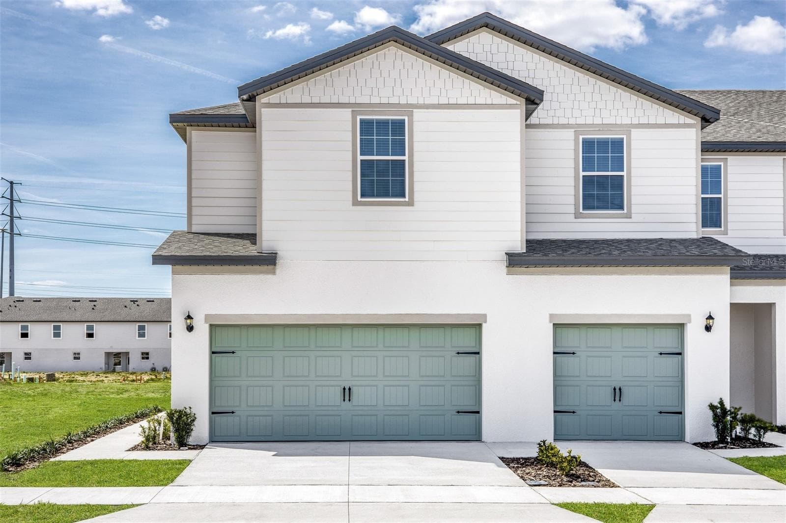 678 POPPY LN