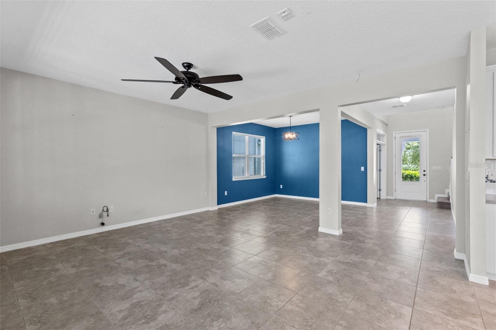 Single Family Residence at 2819 STONEGATE DR, OCOEE, photo 5 of 63