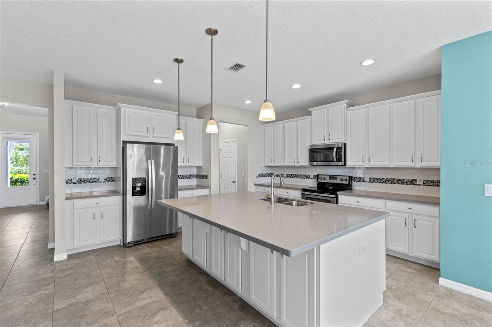 Single Family Residence at 2819 STONEGATE DR, OCOEE, photo 13 of 63