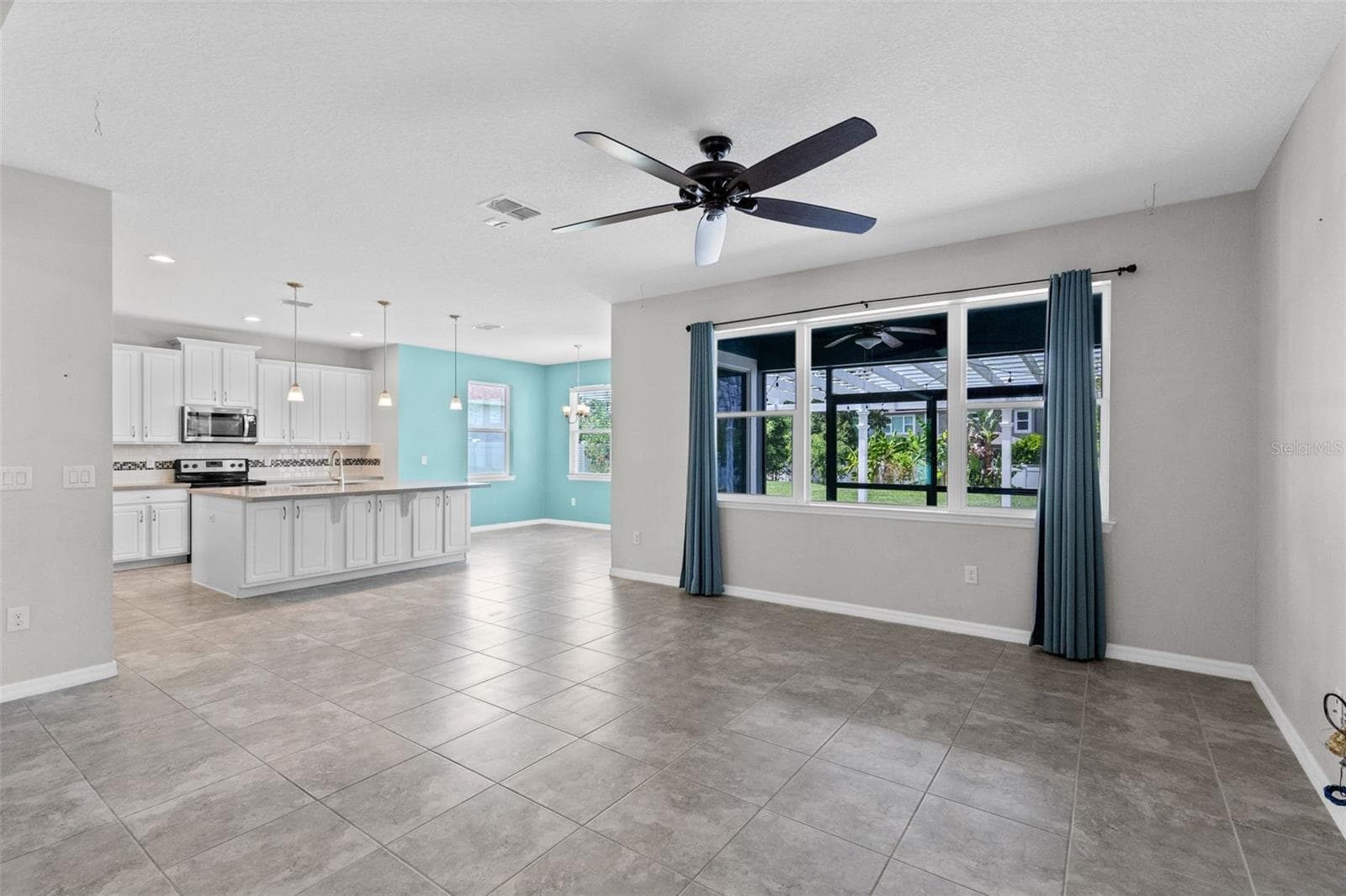 Single Family Residence at 2819 STONEGATE DR, OCOEE, photo 19 of 63