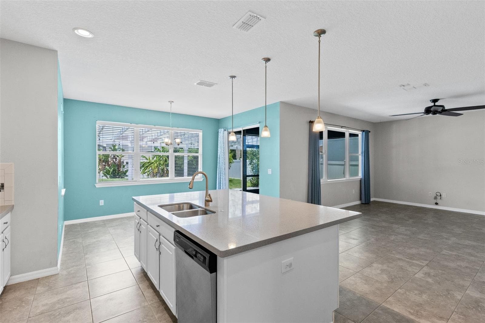 Single Family Residence at 2819 STONEGATE DR, OCOEE, photo 21 of 63