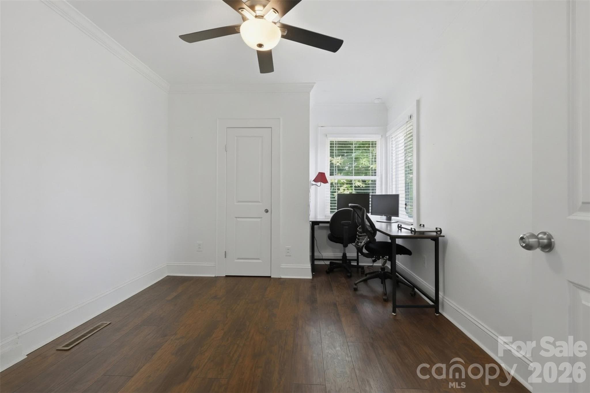 Single Family Residence at 104 31st Avenue NE, Hickory, photo 21 of 44