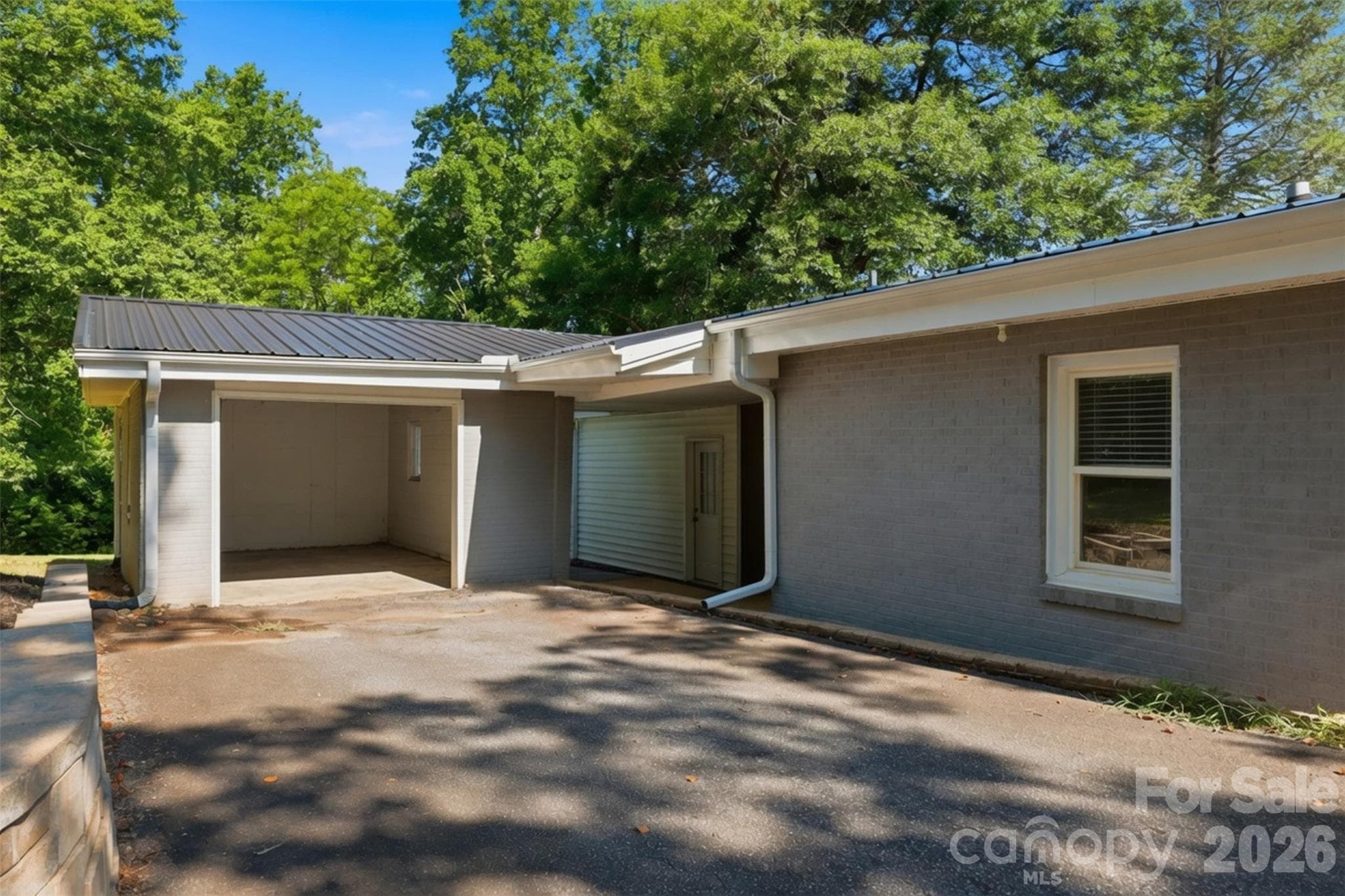 Single Family Residence at 104 31st Avenue NE, Hickory, photo 43 of 44