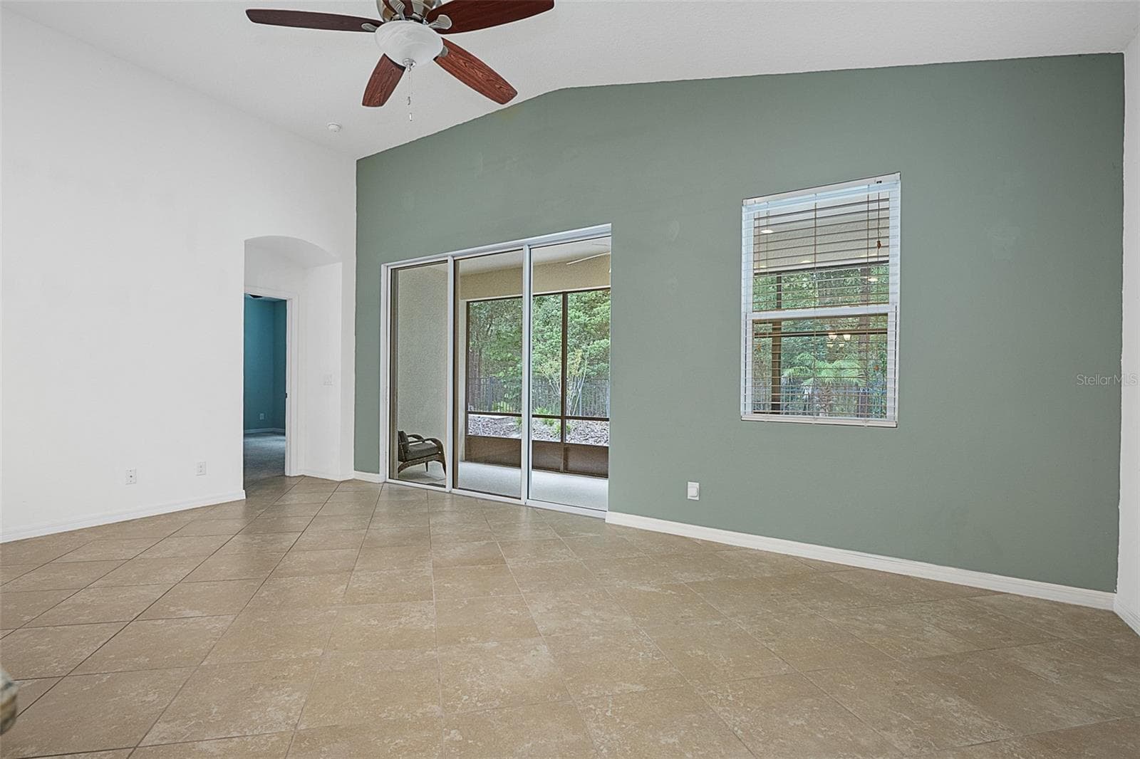 Single Family Residence at 740 PREAKNESS CIR, DELAND, photo 14 of 43