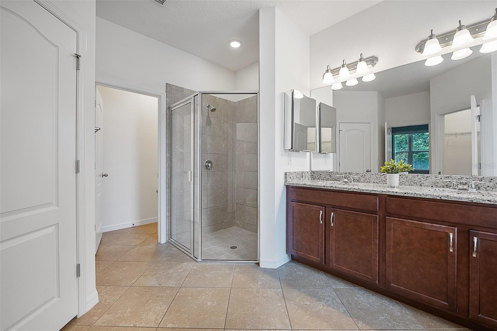 Single Family Residence at 740 PREAKNESS CIR, DELAND, photo 24 of 43