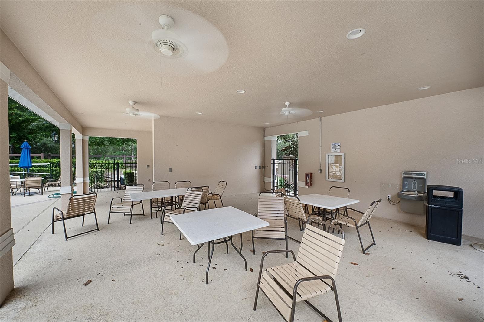 Single Family Residence at 740 PREAKNESS CIR, DELAND, photo 42 of 43
