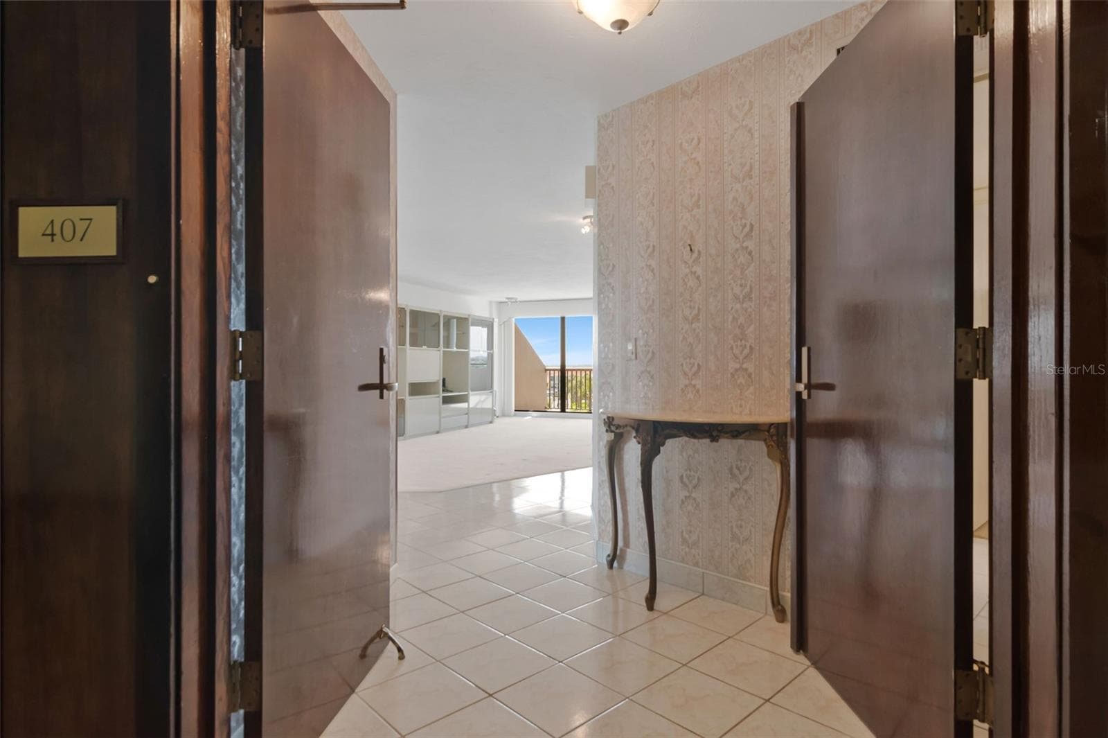Condominium at 1660 GULF BLVD #407, CLEARWATER BEACH, photo 6 of 47