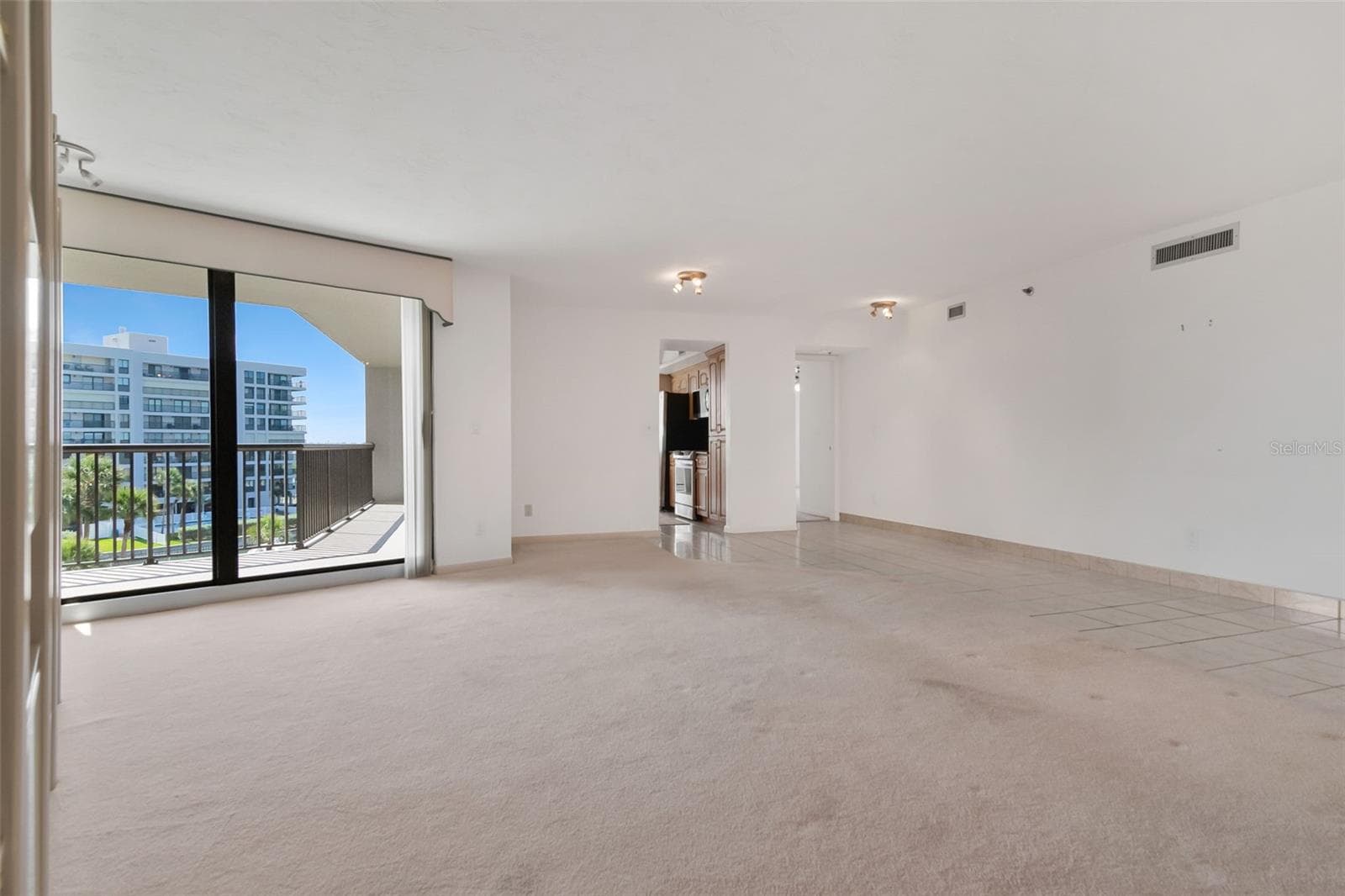 Condominium at 1660 GULF BLVD #407, CLEARWATER BEACH, photo 9 of 47