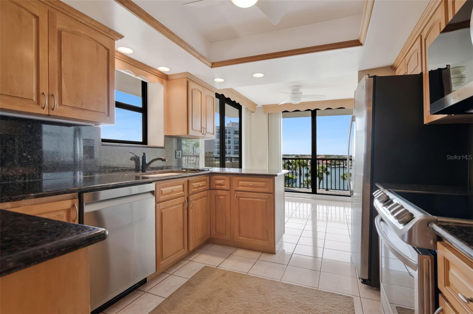 Condominium at 1660 GULF BLVD #407, CLEARWATER BEACH, photo 11 of 47