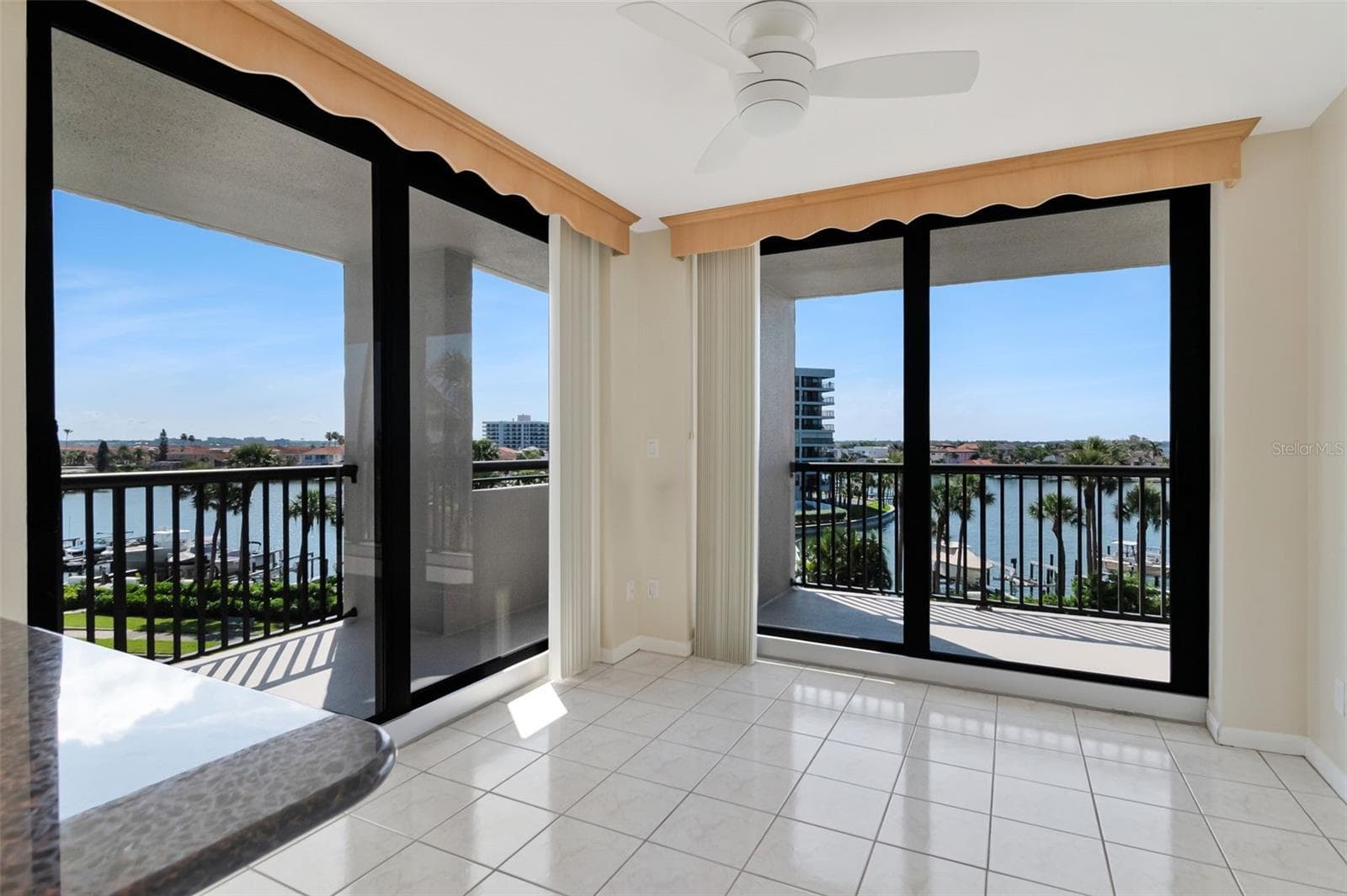 Condominium at 1660 GULF BLVD #407, CLEARWATER BEACH, photo 13 of 47