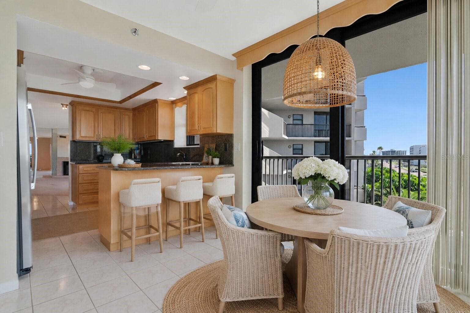 Condominium at 1660 GULF BLVD #407, CLEARWATER BEACH, photo 14 of 47