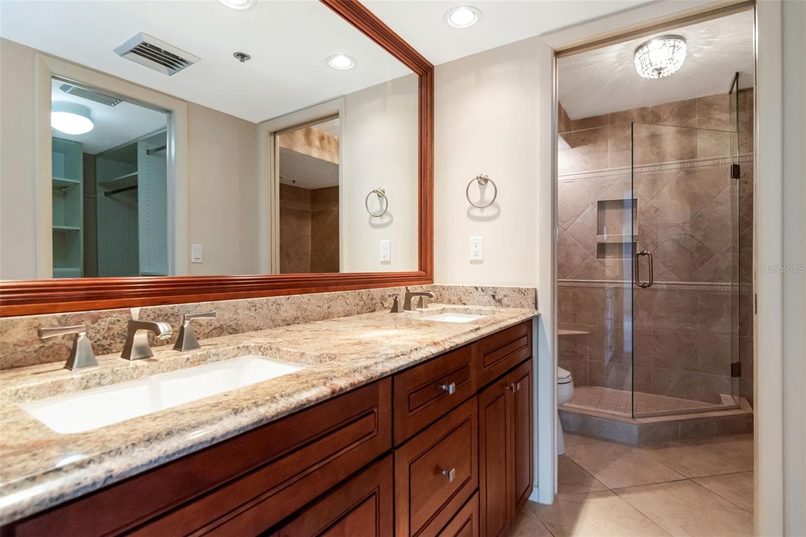 Condominium at 1660 GULF BLVD #407, CLEARWATER BEACH, photo 20 of 47