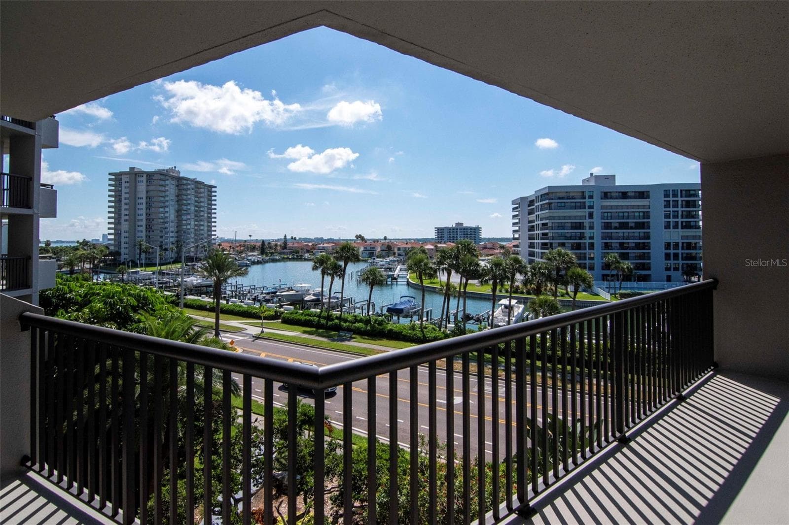 Condominium at 1660 GULF BLVD #407, CLEARWATER BEACH, photo 32 of 47