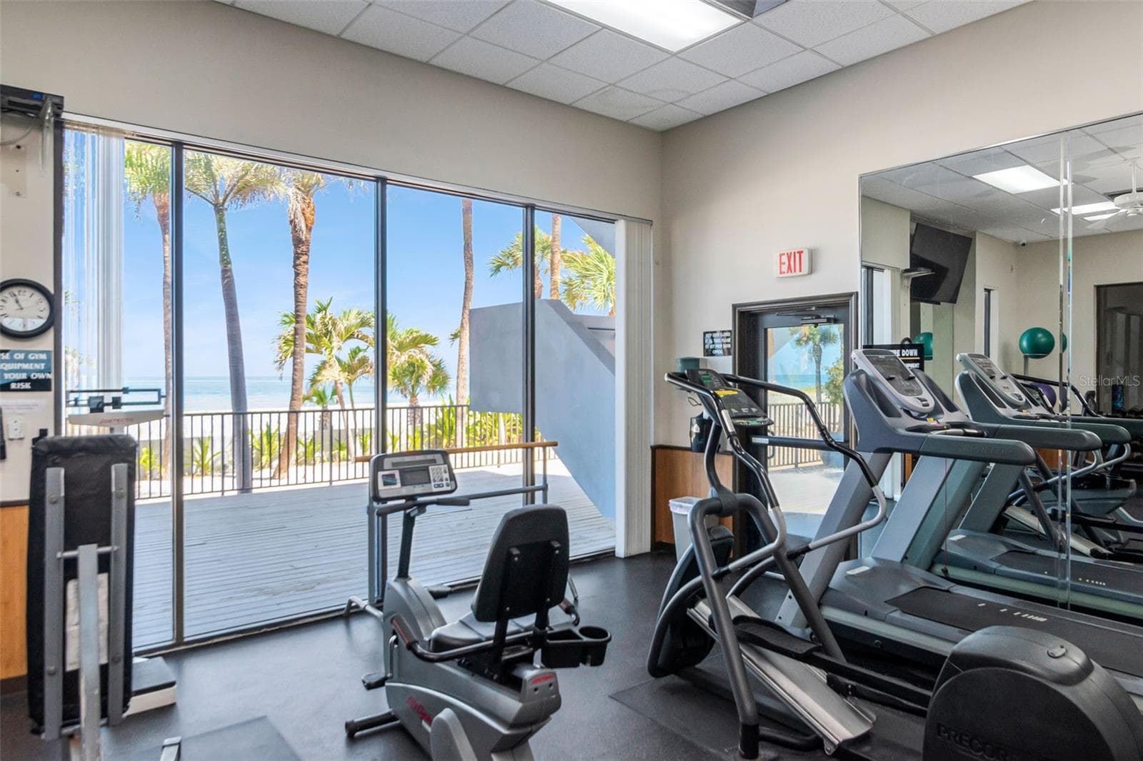 Condominium at 1660 GULF BLVD #407, CLEARWATER BEACH, photo 37 of 47