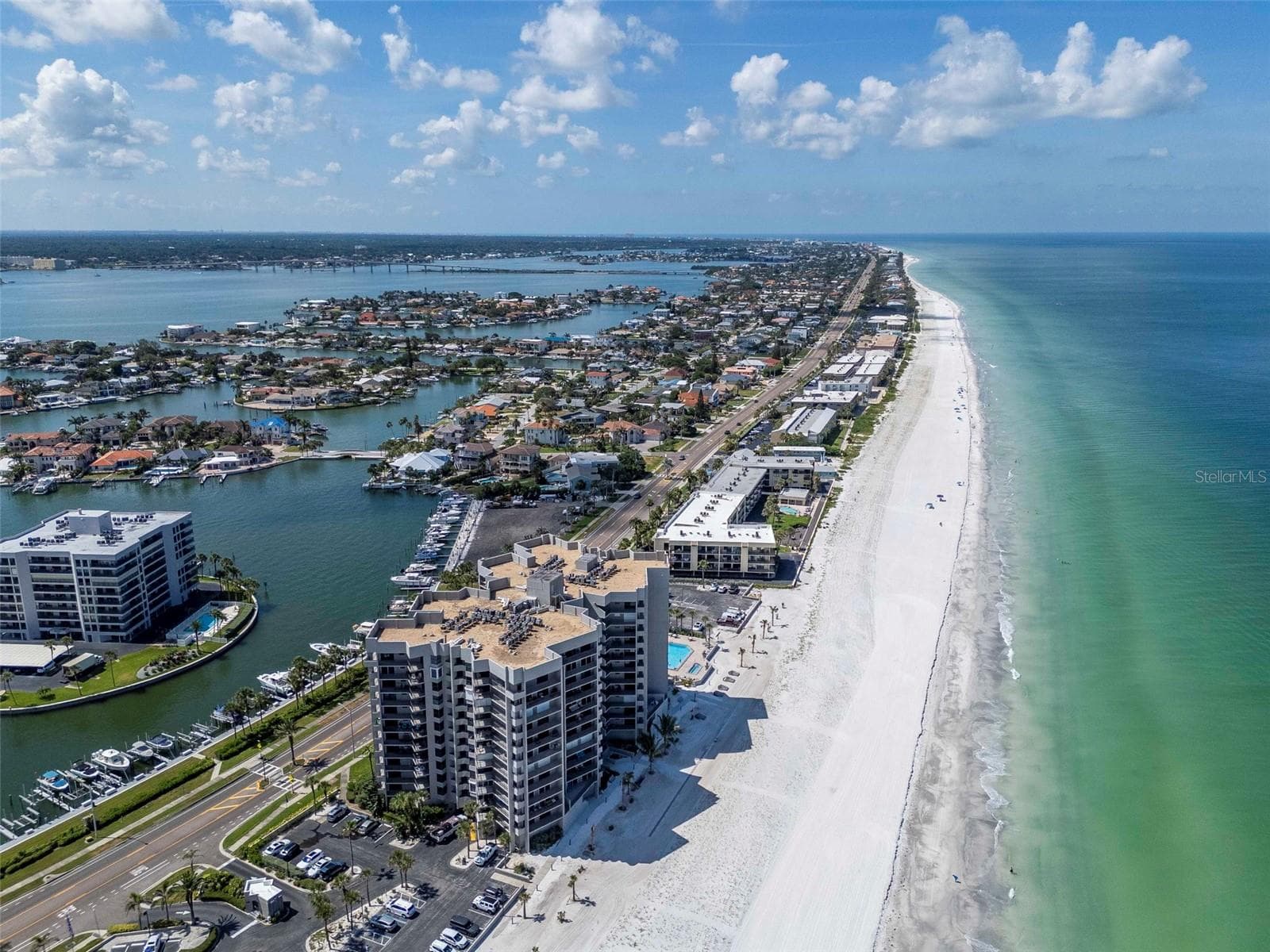Condominium at 1660 GULF BLVD #407, CLEARWATER BEACH, photo 46 of 47