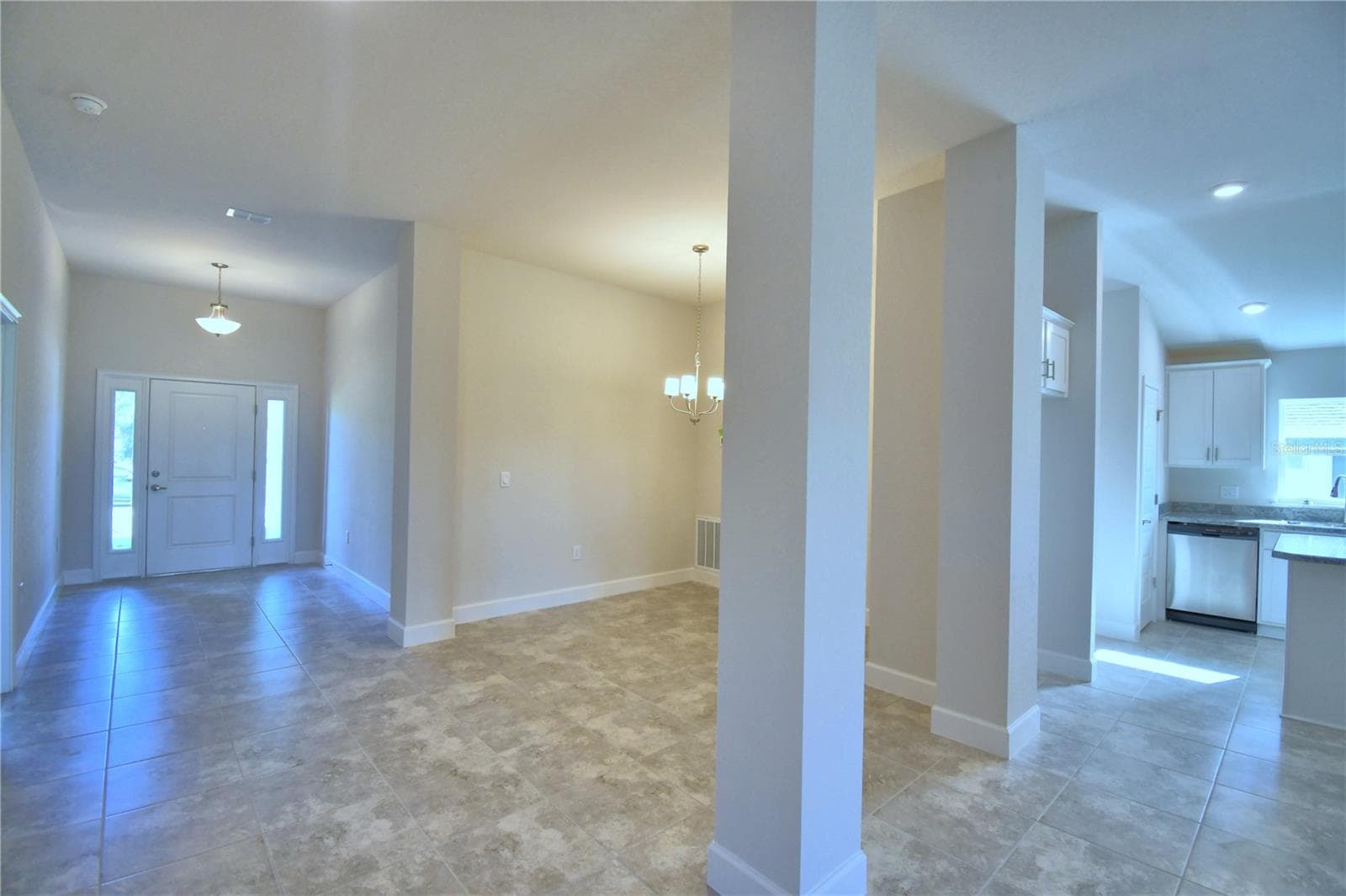 Single Family Residence at 4616 CALAMINT LN, AUBURNDALE, photo 5 of 52