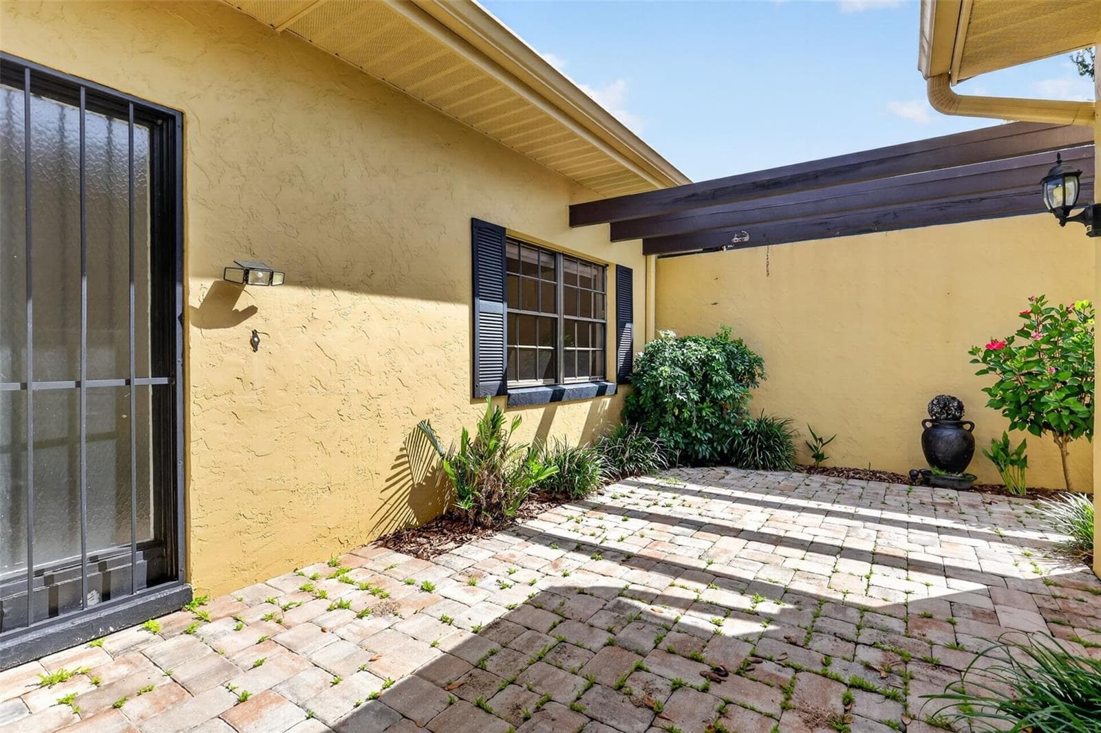 Condominium at 1111 LAKESHORE DR #C3, EUSTIS, photo 5 of 45
