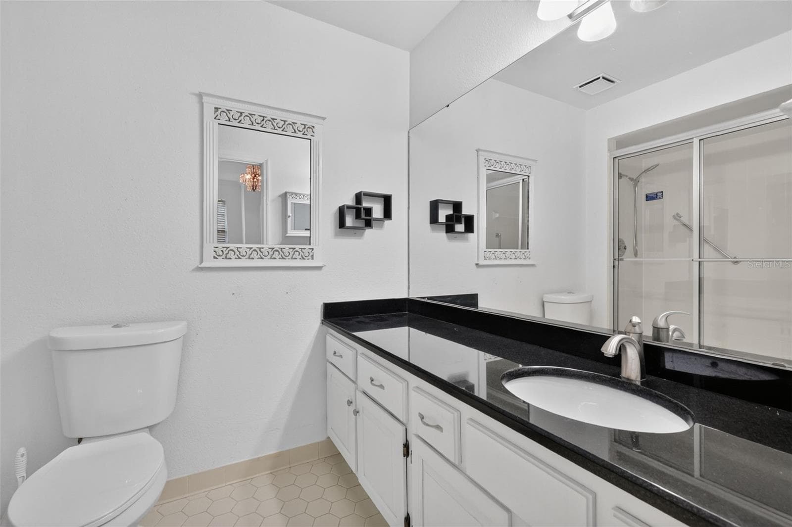 Condominium at 1111 LAKESHORE DR #C3, EUSTIS, photo 9 of 45