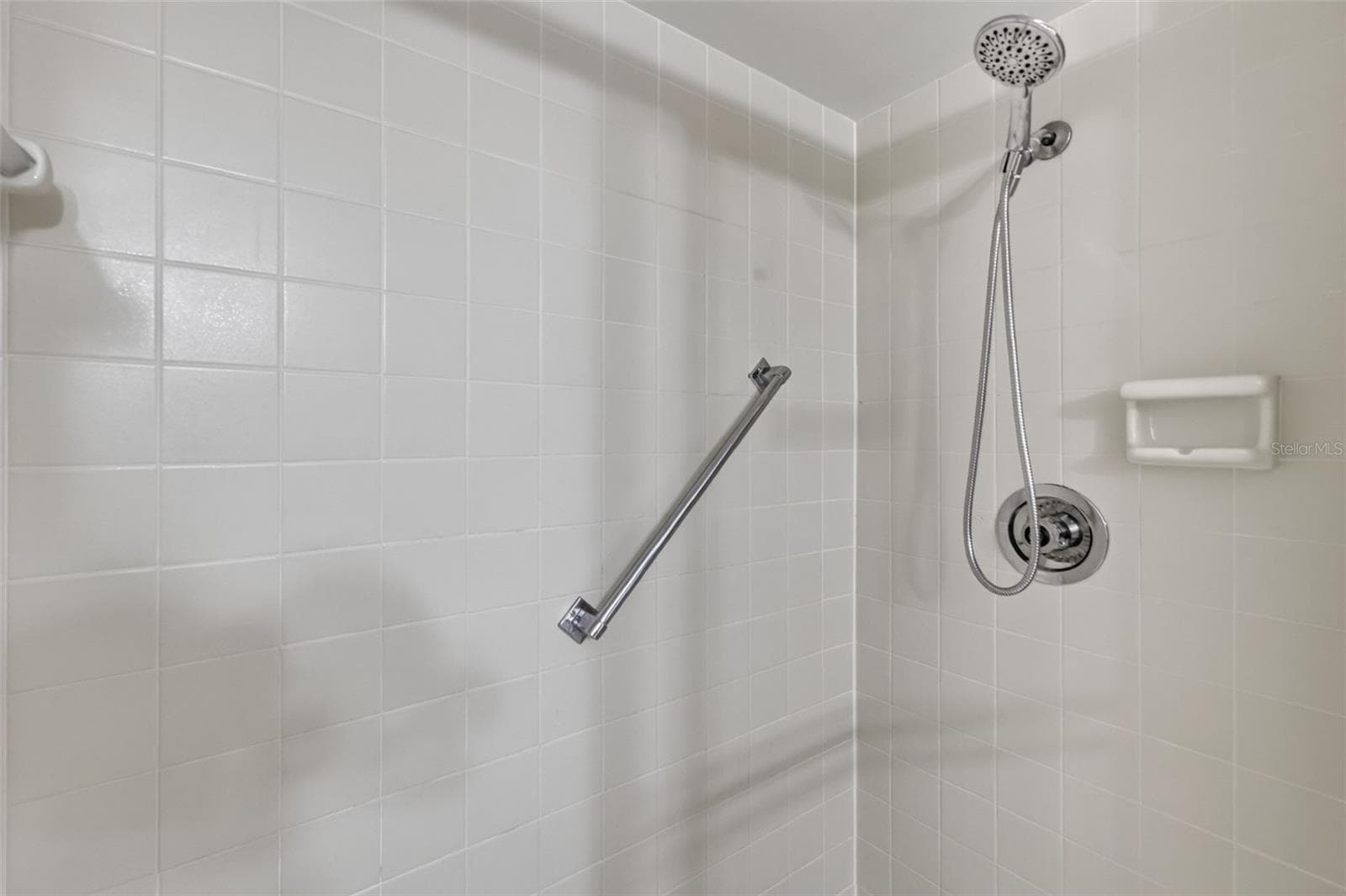 Condominium at 1111 LAKESHORE DR #C3, EUSTIS, photo 10 of 45