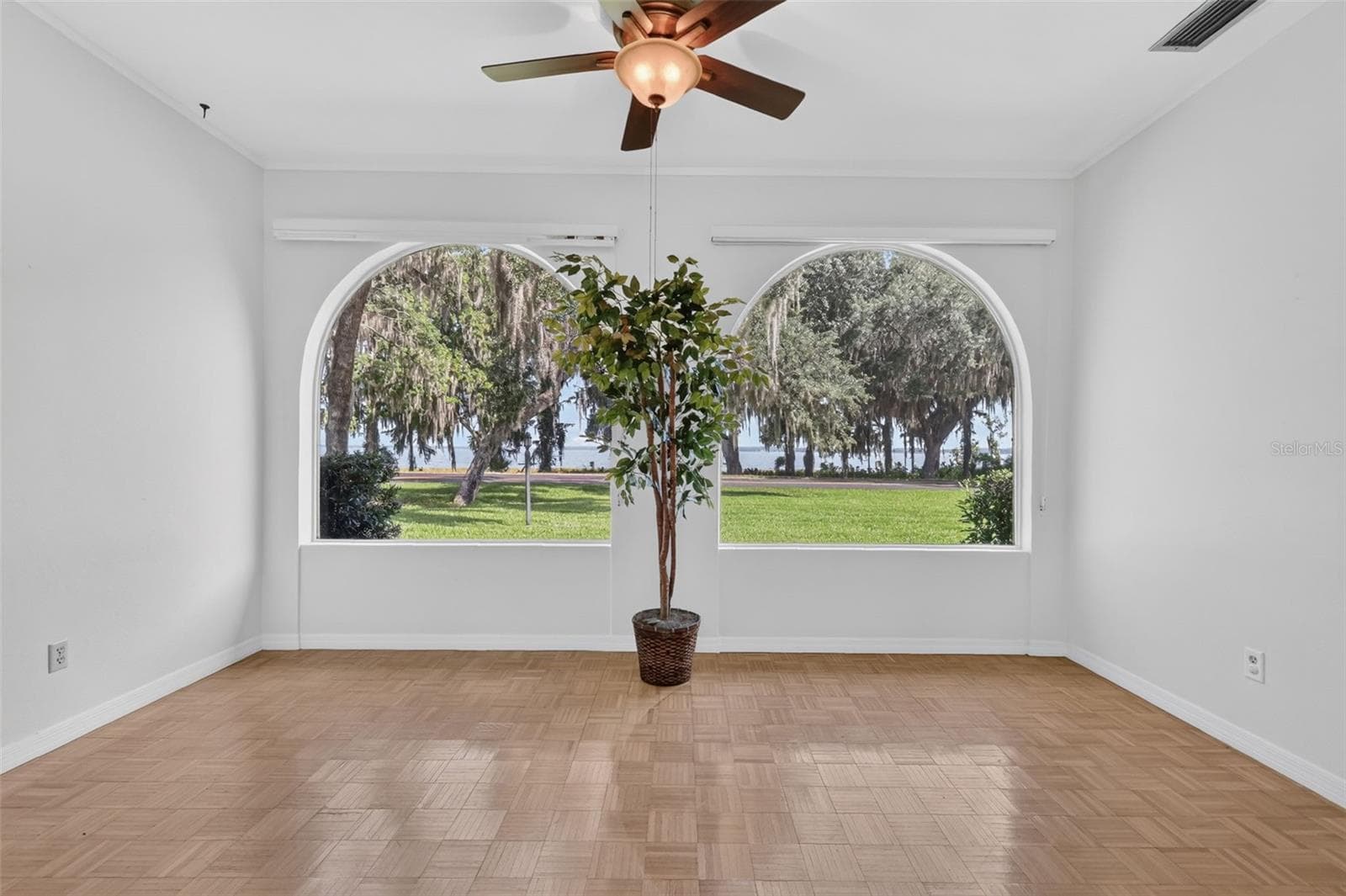 Condominium at 1111 LAKESHORE DR #C3, EUSTIS, photo 19 of 45