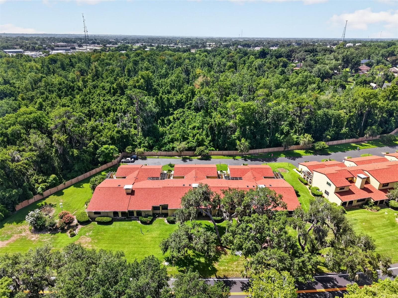 Condominium at 1111 LAKESHORE DR #C3, EUSTIS, photo 38 of 45
