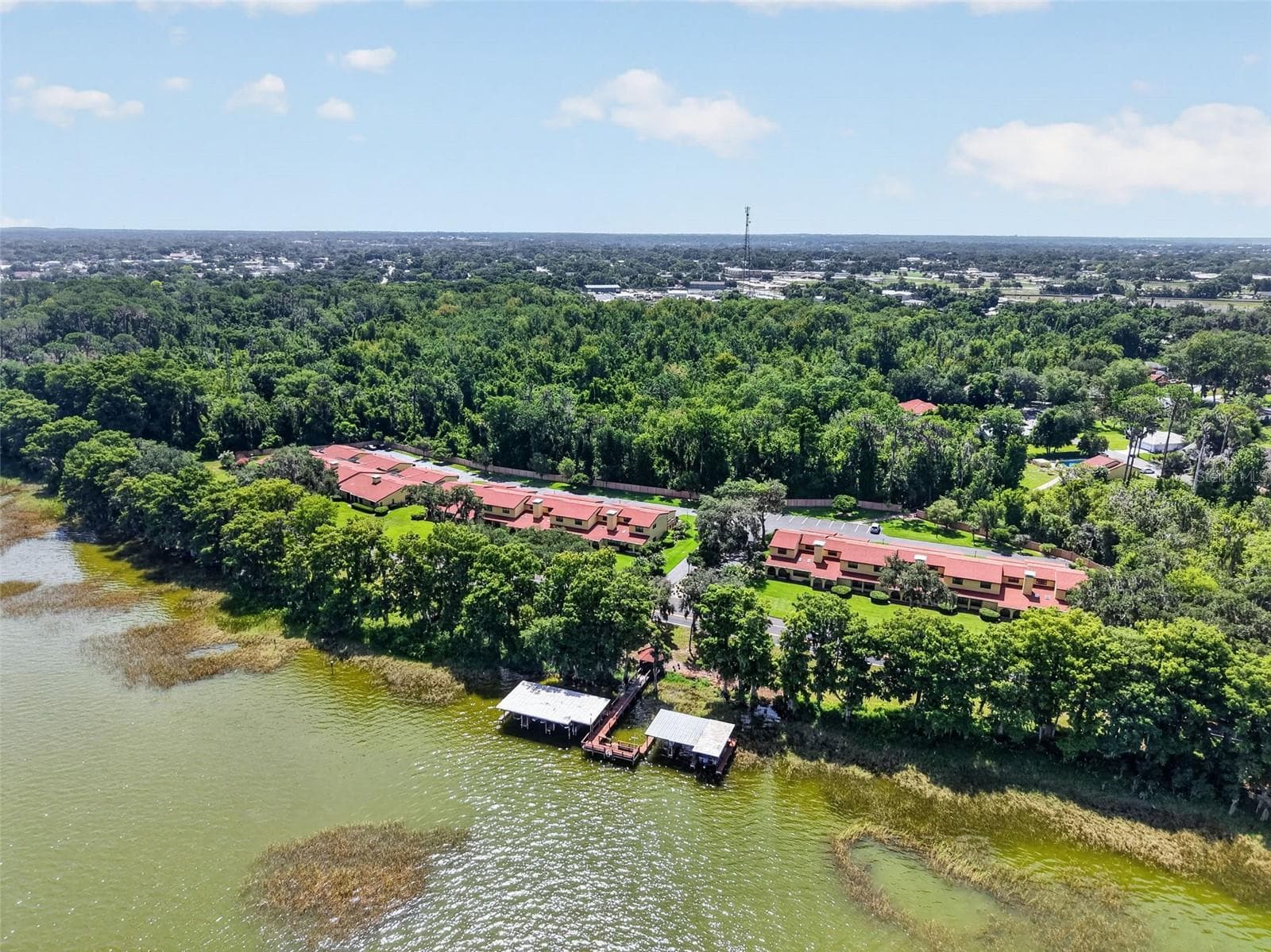 Condominium at 1111 LAKESHORE DR #C3, EUSTIS, photo 42 of 45