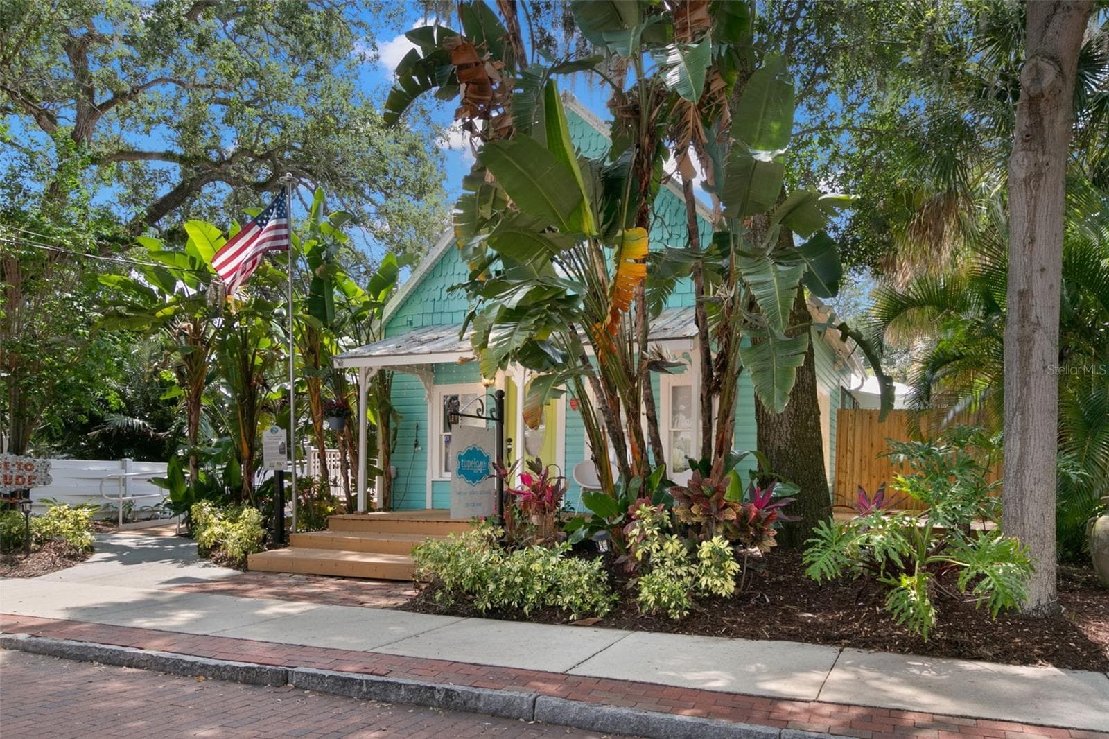 Single Family Residence at 135 4TH AVE N, SAFETY HARBOR, photo 3 of 28