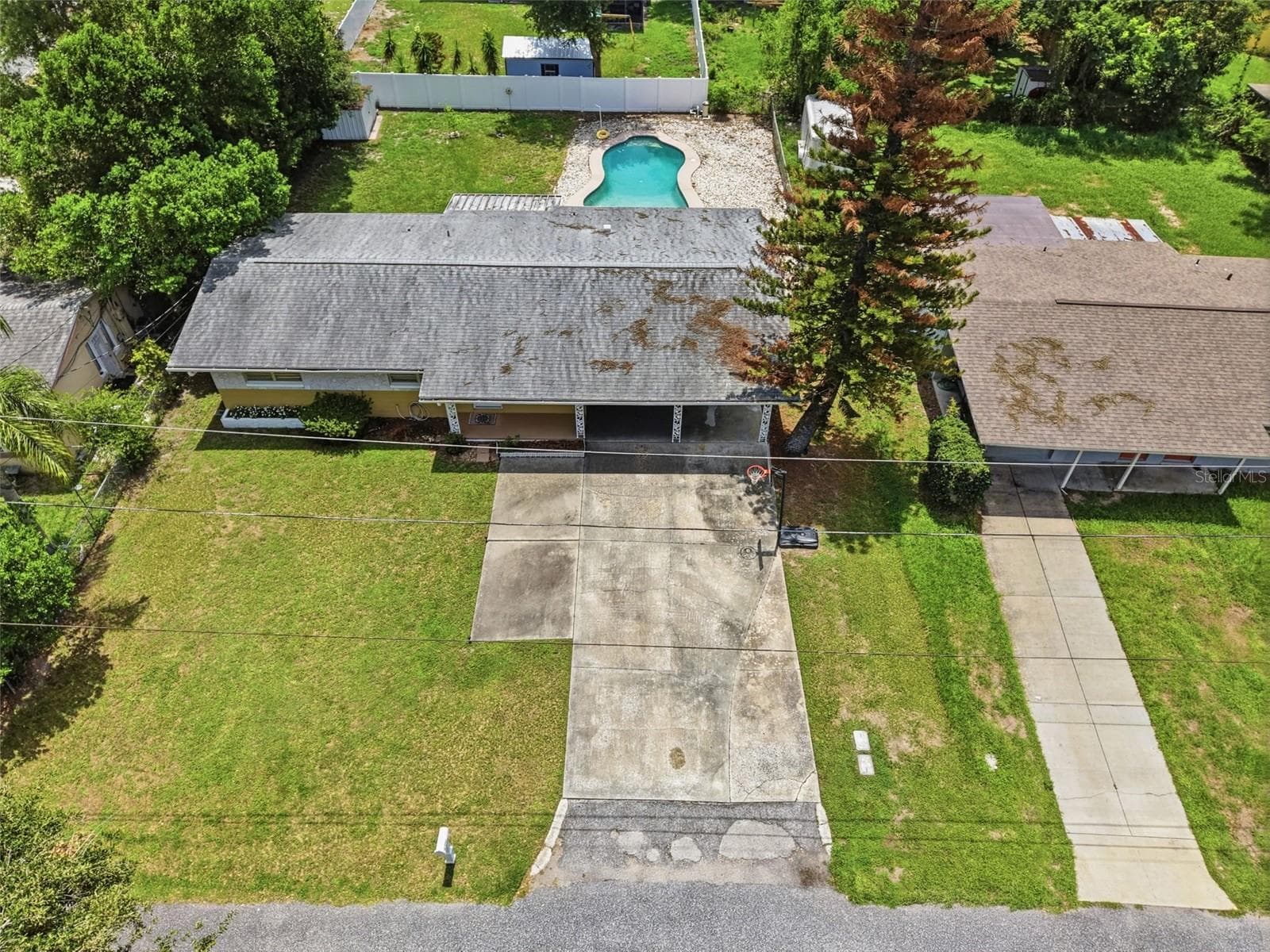 Single Family Residence at 123 E LAKE MARY DR, ORLANDO, photo 38 of 45