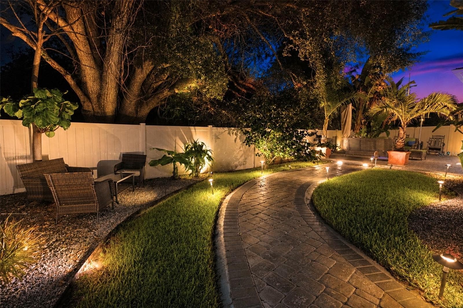 Single Family Residence at 842 VINO VERDE CIR, BRANDON, photo 21 of 44