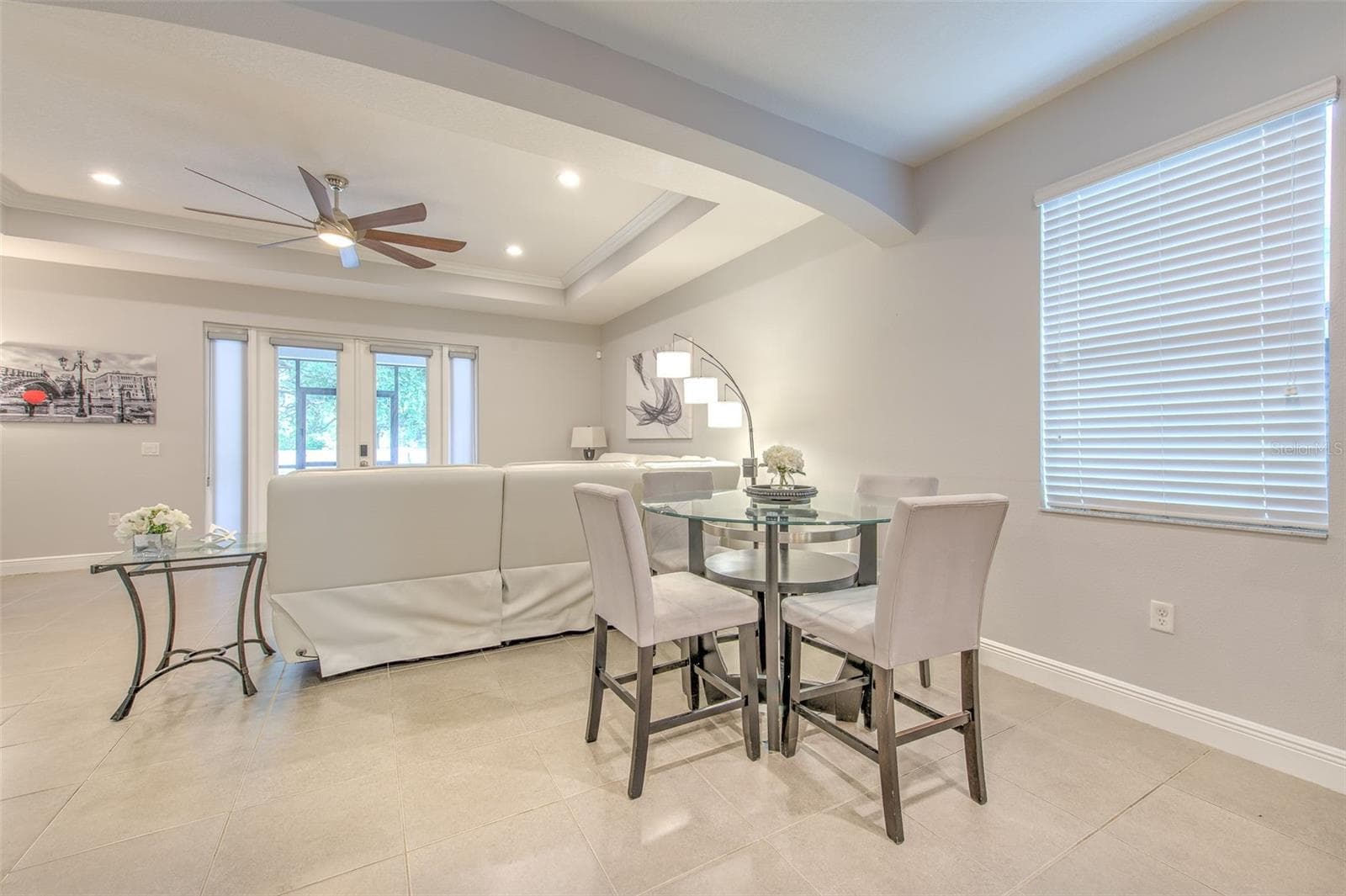Single Family Residence at 842 VINO VERDE CIR, BRANDON, photo 9 of 44