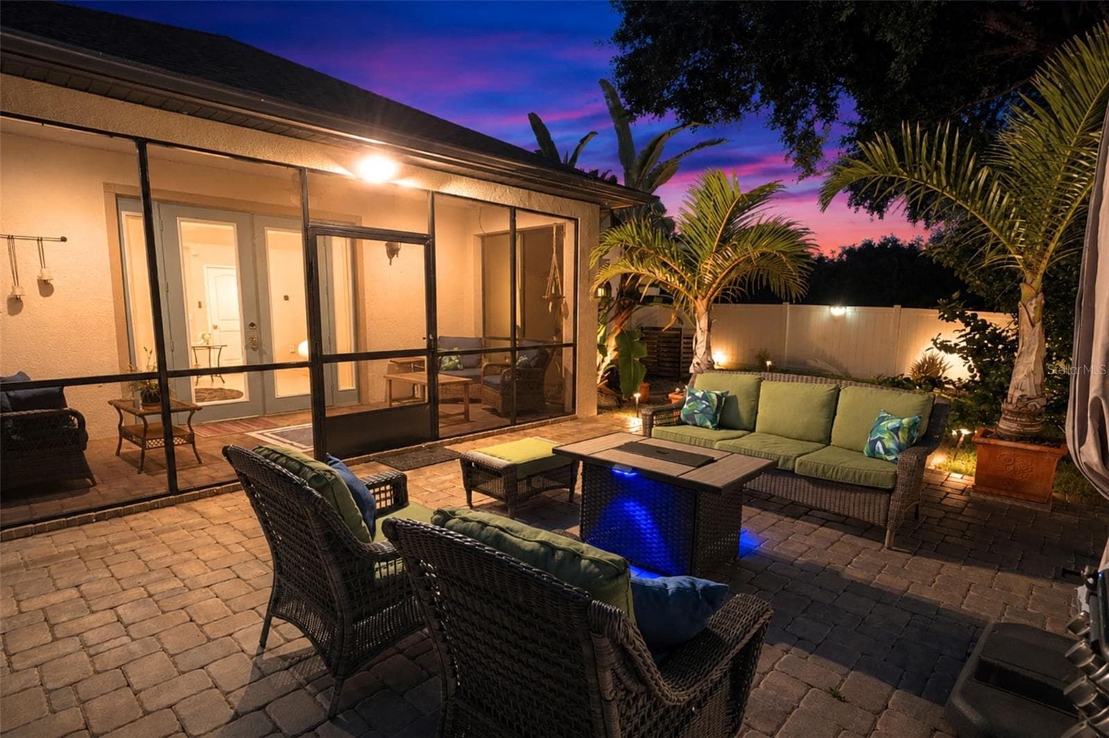 Single Family Residence at 842 VINO VERDE CIR, BRANDON, photo 23 of 44