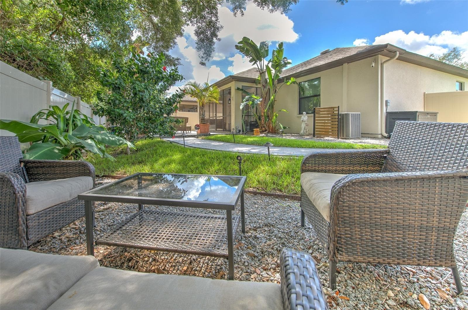 Single Family Residence at 842 VINO VERDE CIR, BRANDON, photo 37 of 44