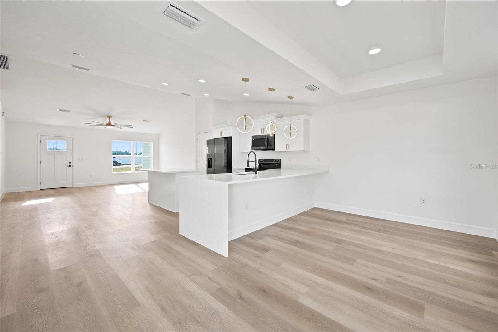 Single Family Residence at 1 DOGWOOD DRIVE PASS, OCALA, photo 14 of 38