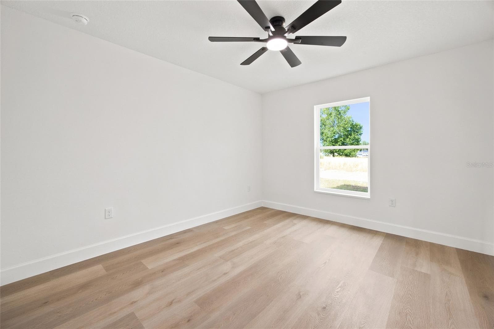 Single Family Residence at 1 DOGWOOD DRIVE PASS, OCALA, photo 20 of 38