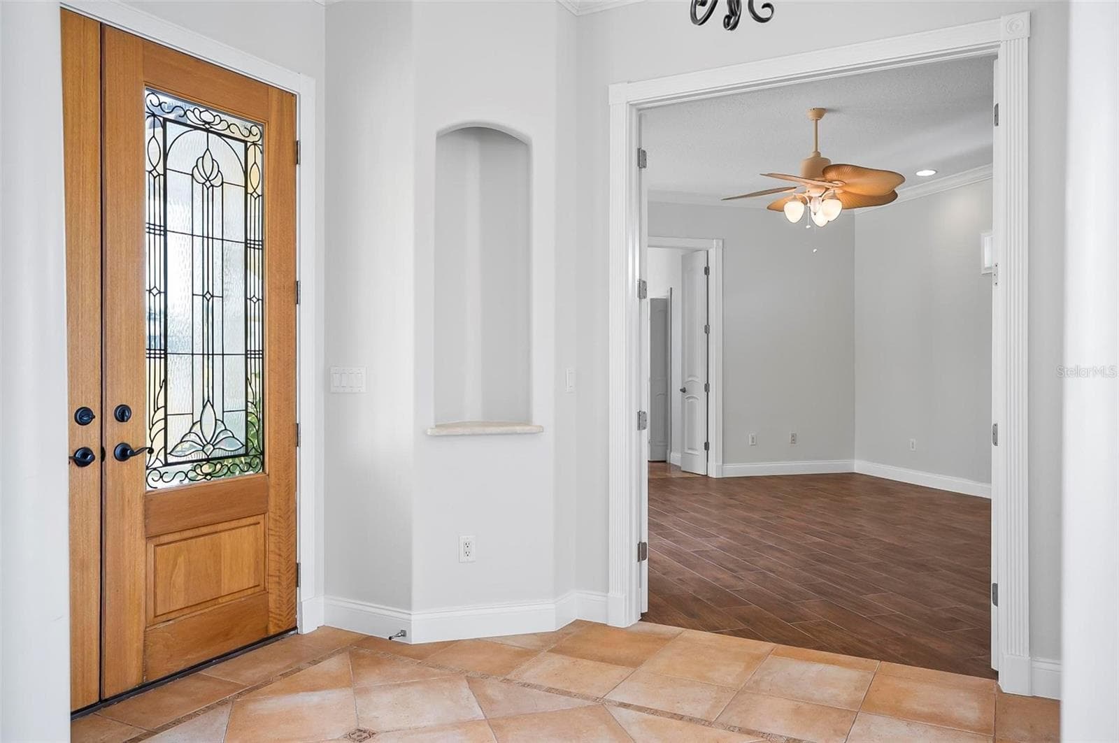 Custom built in cubby in foyer - 88 HIDDEN CV, FLAGLER BEACH