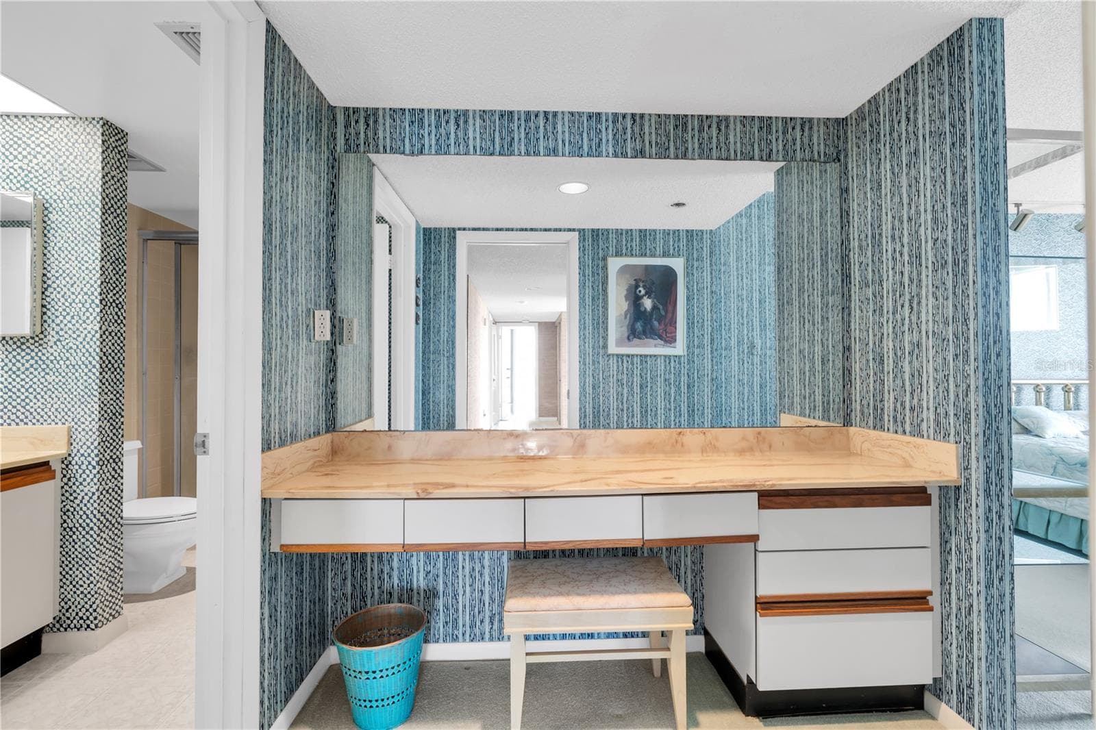 Condominium at 7600 BAYSHORE DR #701, TREASURE ISLAND, photo 14 of 41